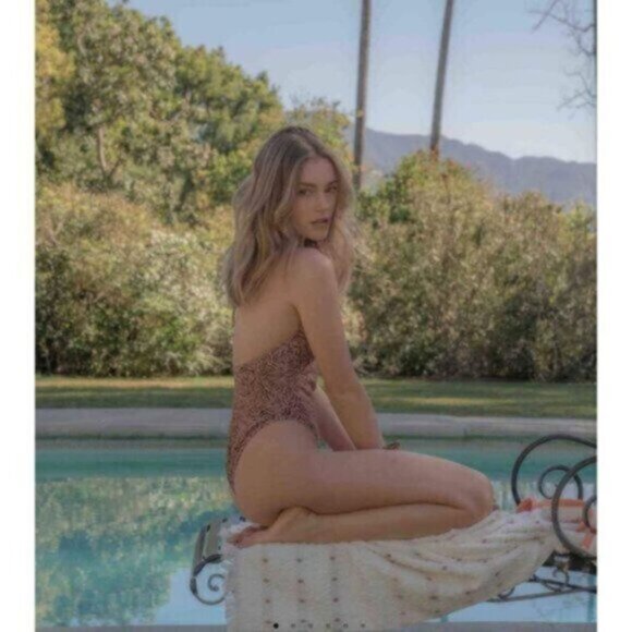 Charlie Holiday One Piece Animal Print Swimsuit  Sz M NWT - Picture 8 of 10